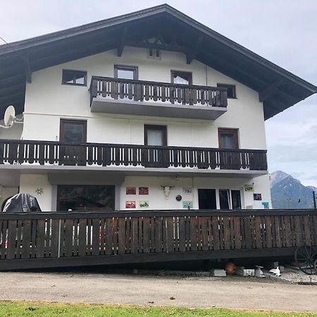 Gastehaus Schmitt Hotel Lähn Exterior foto