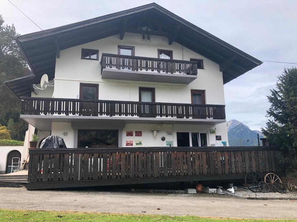 Gastehaus Schmitt Hotel Lähn Exterior foto