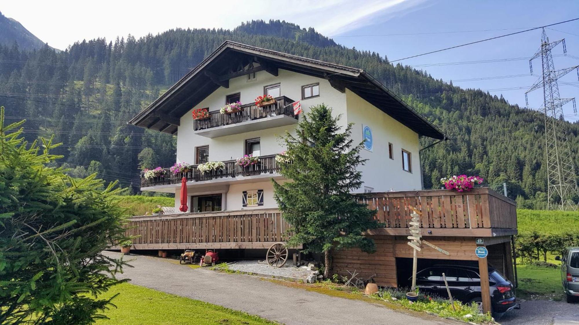 Gastehaus Schmitt Hotel Lähn Exterior foto